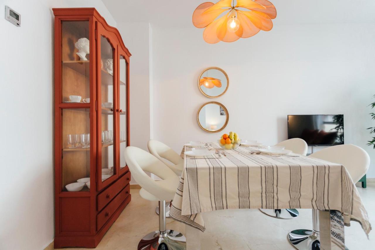 Апартаменти Reformed And Bright- 2Bdr 1Bth- Nervion Севілья Екстер'єр фото