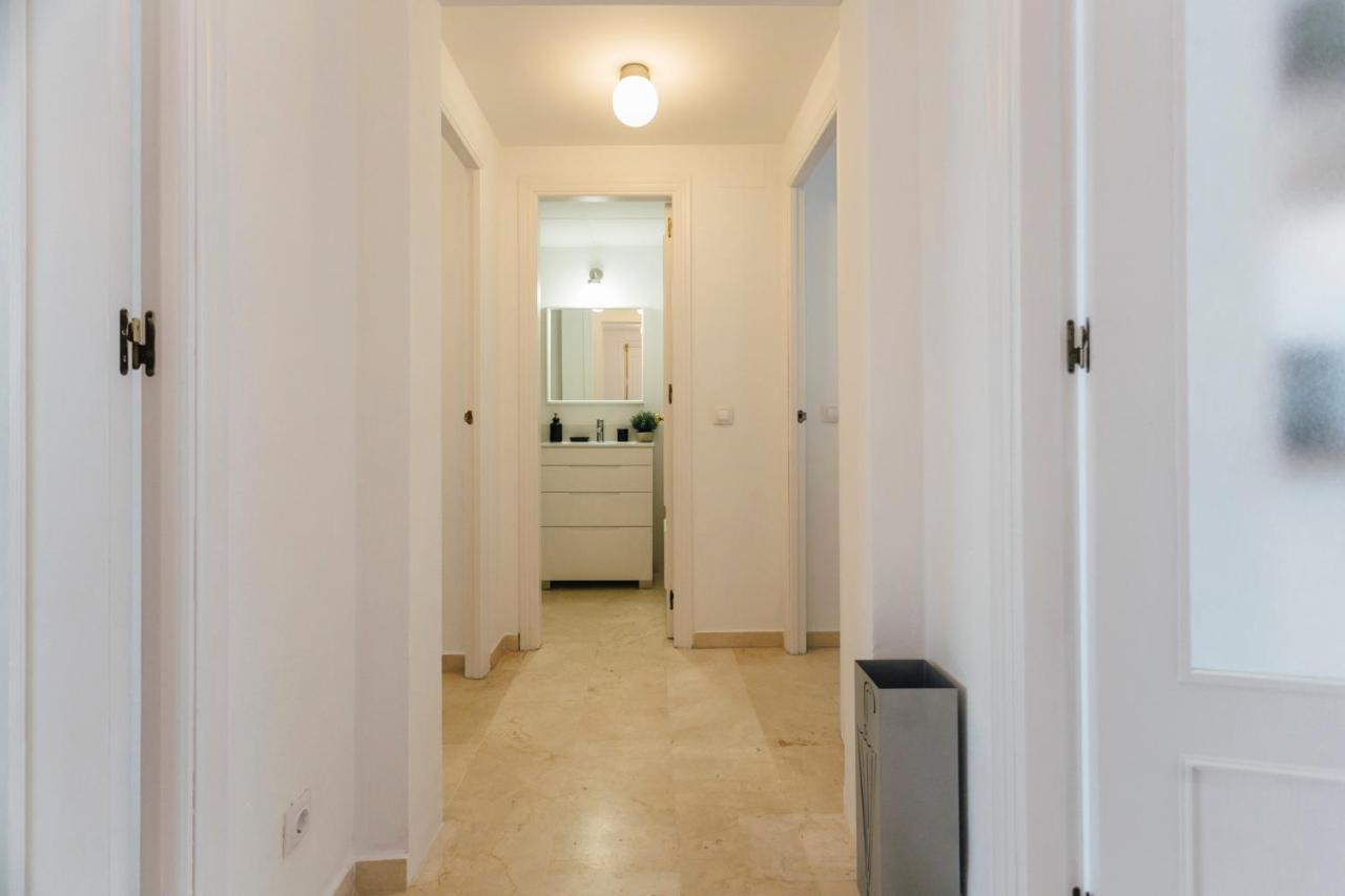 Апартаменти Reformed And Bright- 2Bdr 1Bth- Nervion Севілья Екстер'єр фото